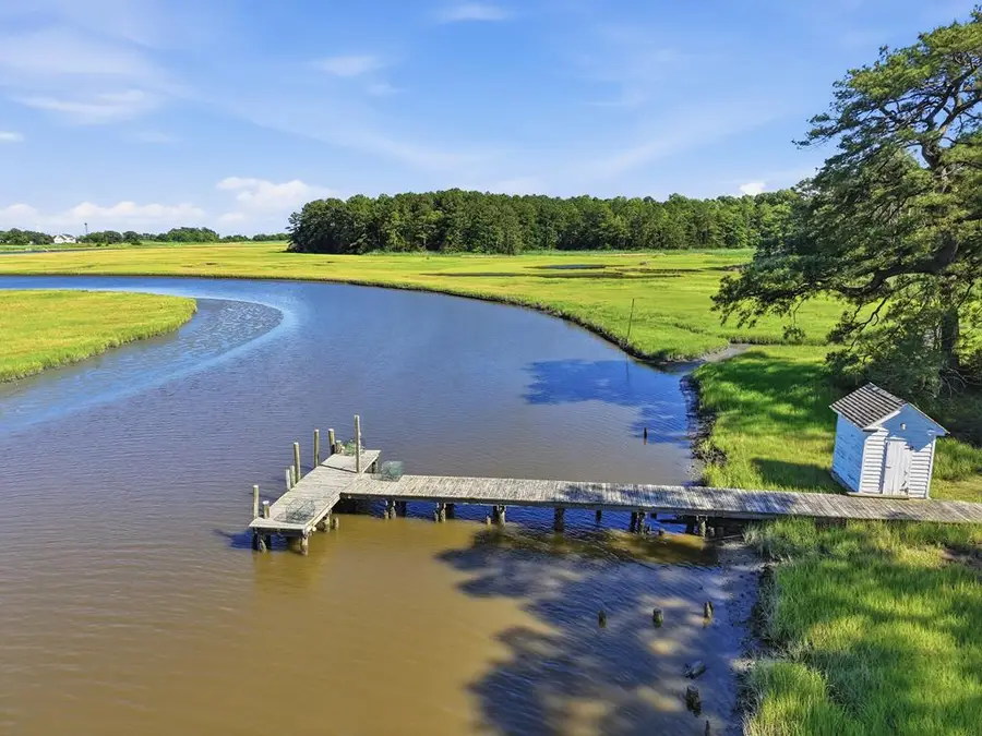 13485 Wharton Dr, Hallwood, VA 23359 - #2