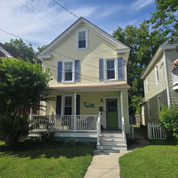 529 Madison Ave, CAPE CHARLES, VA 23310