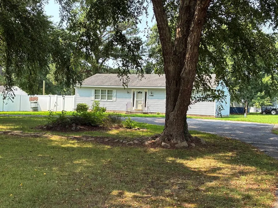 19544 Main St, Melfa, VA 23410 - #3