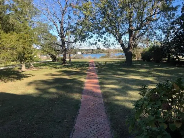 14250 Shore Dr, Harborton, VA 23389 - #2
