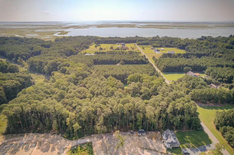 3 Watts Bay Dr, Wallops Island, VA 23337 - #3
