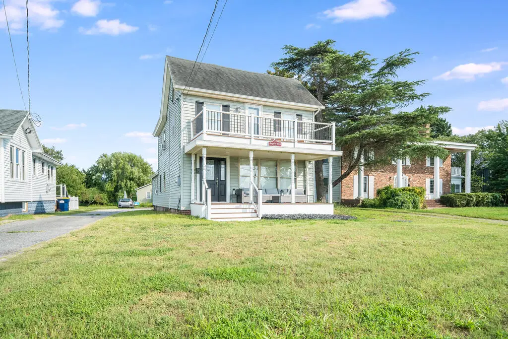 4310 Main St, Chincoteague, VA 23336 - #1