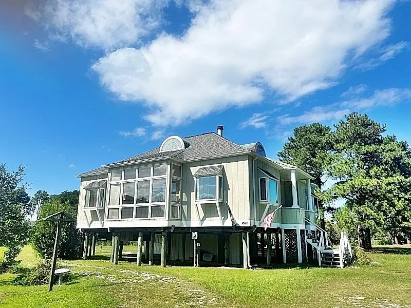 5316 Hibiscus Dr, Chincoteague, VA 23336 - #3