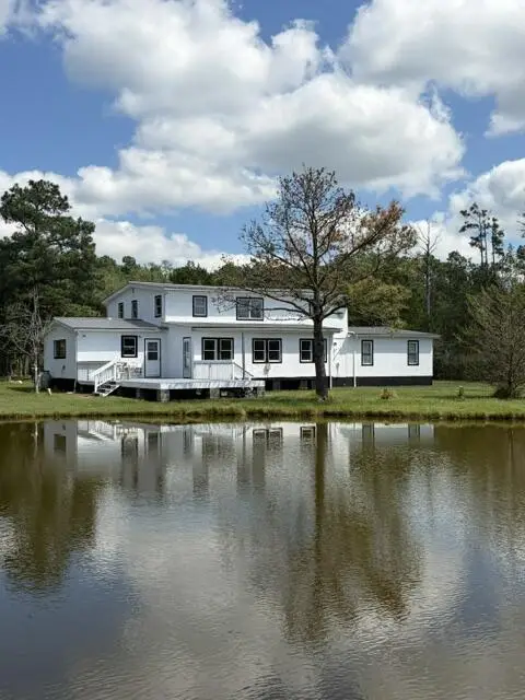 13512 Cattail Rd, MEARS, VA 23409