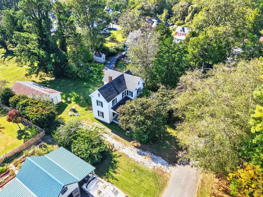 2 Parks St, Onancock, VA 23417 - #3