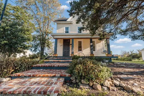 39052 Church St, GREENBACKVILLE, VA 23356