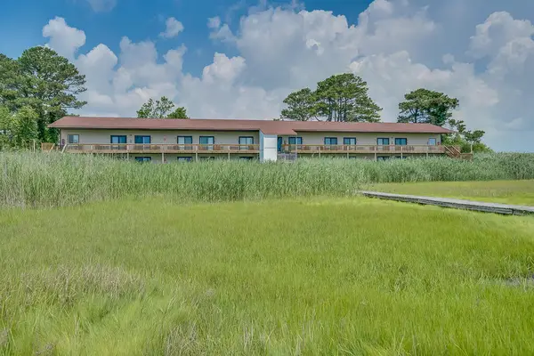 6570-110 Coach's Lane, CHINCOTEAGUE, VA 23336
