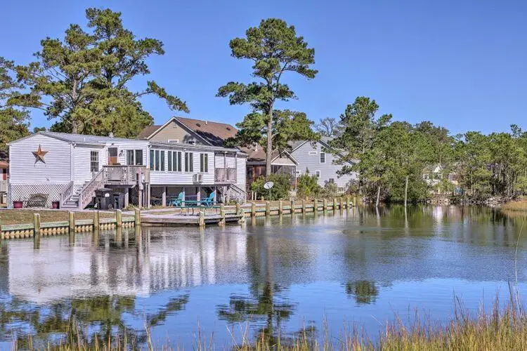 7235 Bunting Rd, Chincoteague, VA 23336 - #1