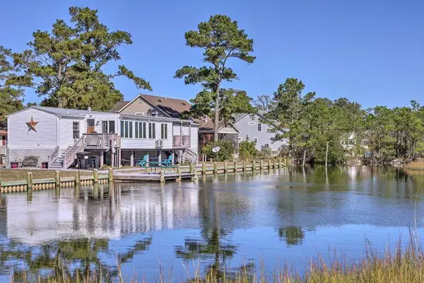 7235 Bunting Rd, CHINCOTEAGUE, VA 23336
