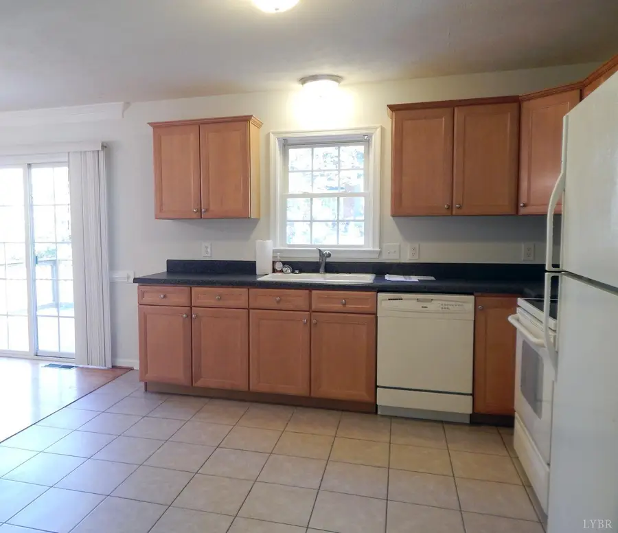 114 Laurel Wood Drive, Waynesboro, VA 22980 - Image #3