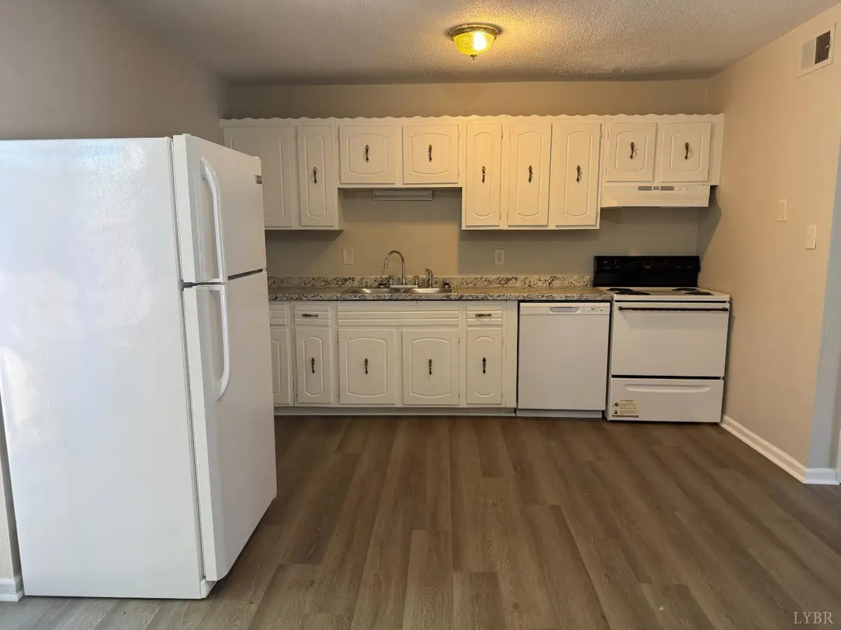 17 Westdale Drive, Lynchburg, VA 24501 - Image #1