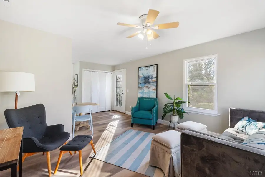 442 W King St, Bedford, VA 24523 - Image #2