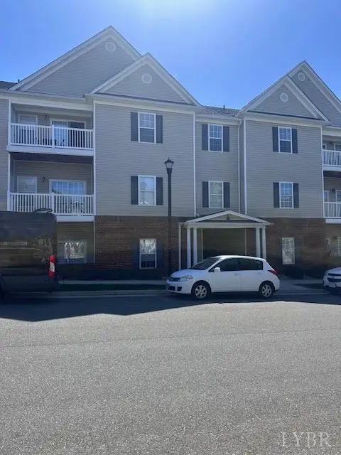 206 Capstone Drive #301, Lynchburg, VA 24502