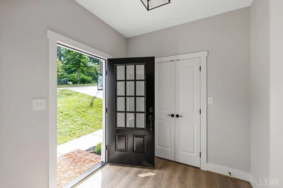 2212 Cambridge Place, Lynchburg, VA 24503 - Image #2