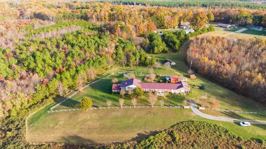 389 Delta Drive, Hurt, VA 24563 - Image #3