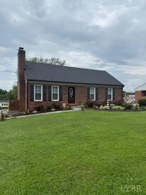 1112 Smith Street, Bedford, VA 24523 - Image #2