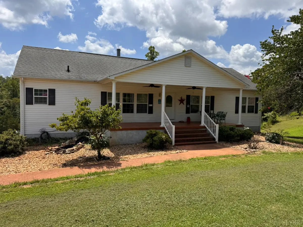 384 Reservoir View Drive, Pittsville, VA 24139 - Image #1