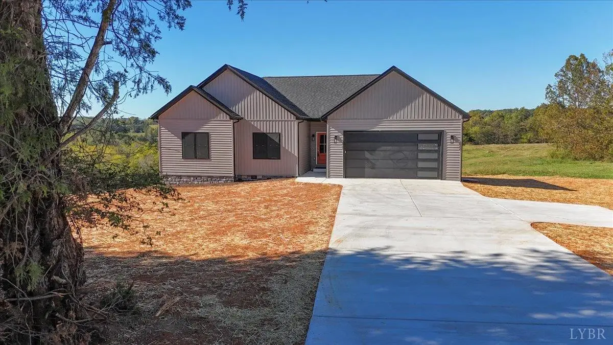 9768 Leesville Road, Evington, VA 24550 - Image #1