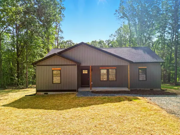 156 Lakeside Dr., Lynchburg, VA 24504