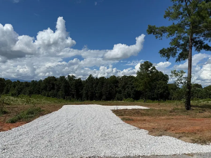 157 Fox Hall Dr, Amherst, VA 24521 - Image #2