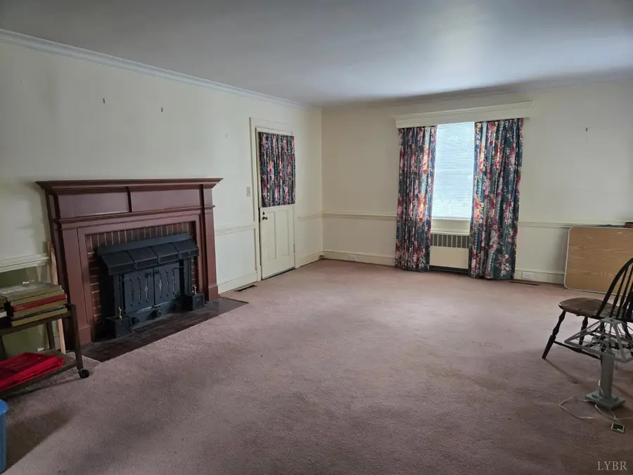 204 Fayette Street, Farmville, VA 23901 - Image #3