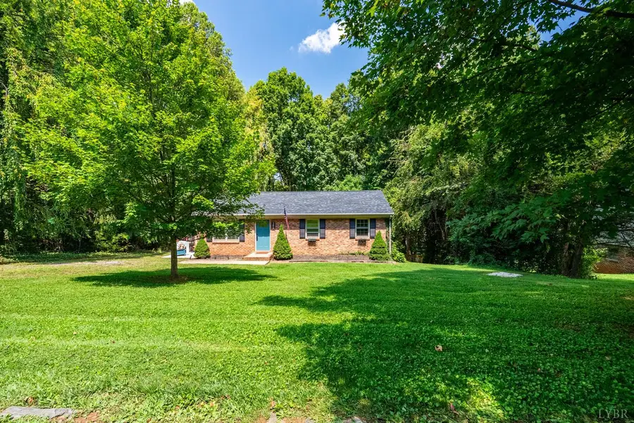 206 Simsbury Lane, Forest, VA 24551 - Image #2