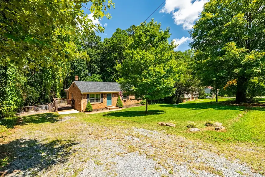 206 Simsbury Lane, Forest, VA 24551 - Image #3