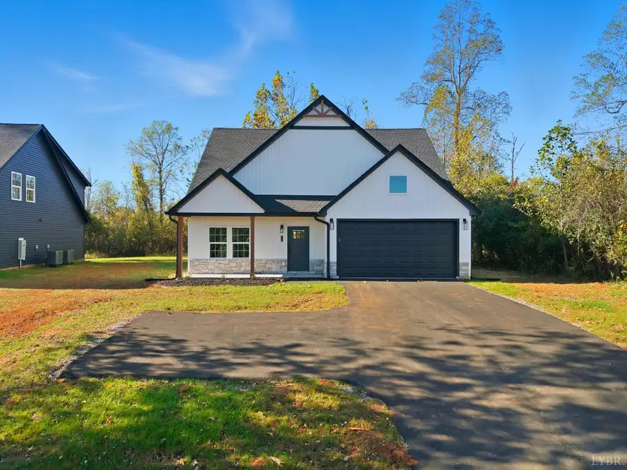 128 Riverside Dr, Lynchburg, VA 24503 - Image #2