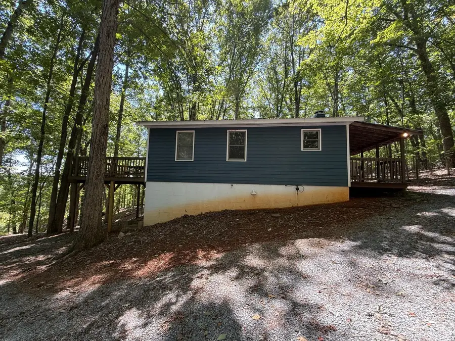713 Leesville Lake Drive, Pittsville, VA 24139 - Image #3