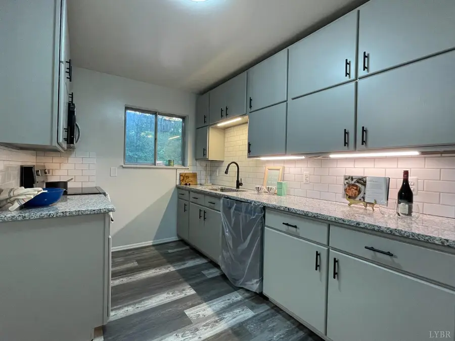 205 Forestview Circle, Bedford, VA 24523 - Image #2