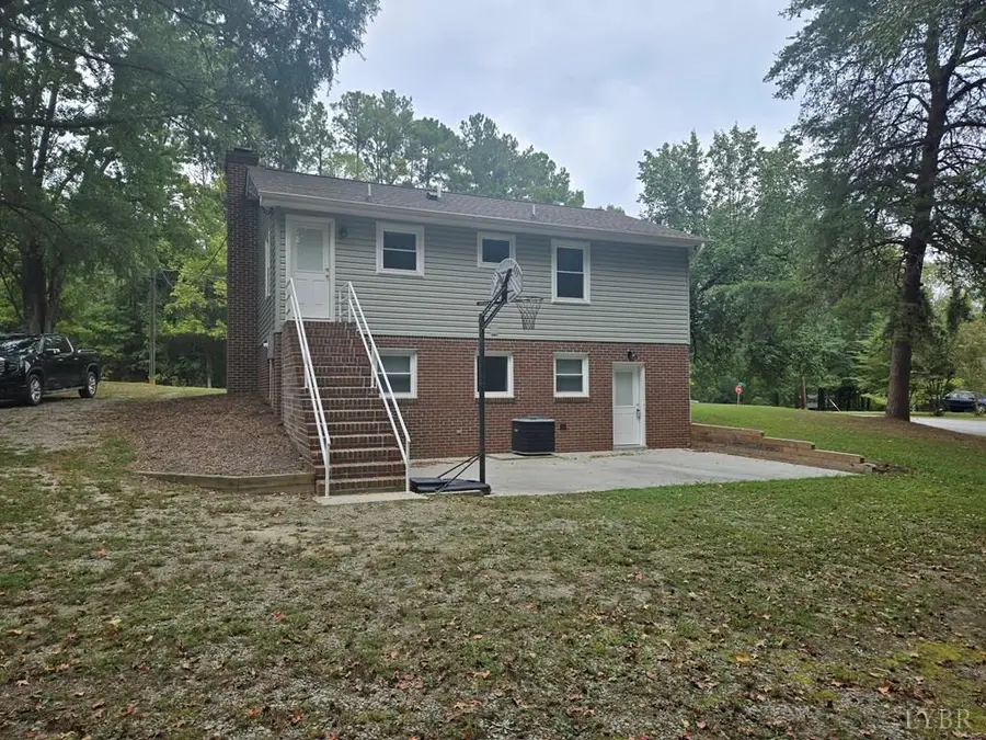 1409 High Street, Farmville, VA 23901 - Image #2