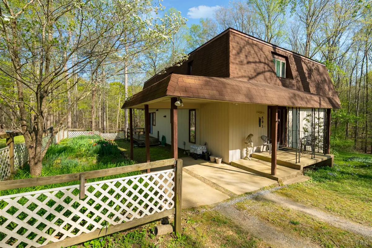 593 Chinkapin Road, Rustburg, VA 24588 - Image #1