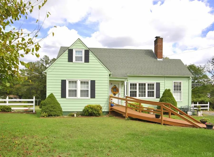 2113 Grit Road, Hurt, VA 24563 - Image #2