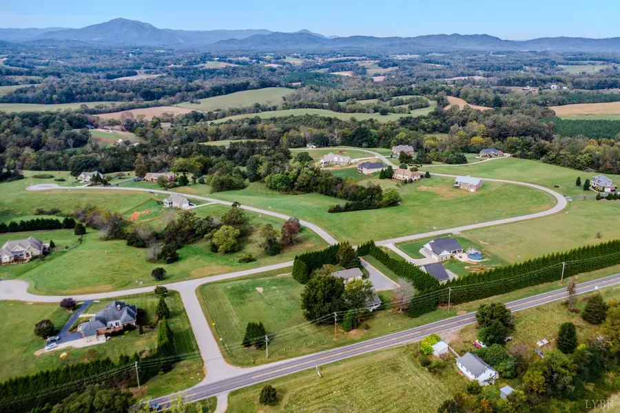 24 Nyle Ridge Road, Wirtz, VA 24184 - Image #3