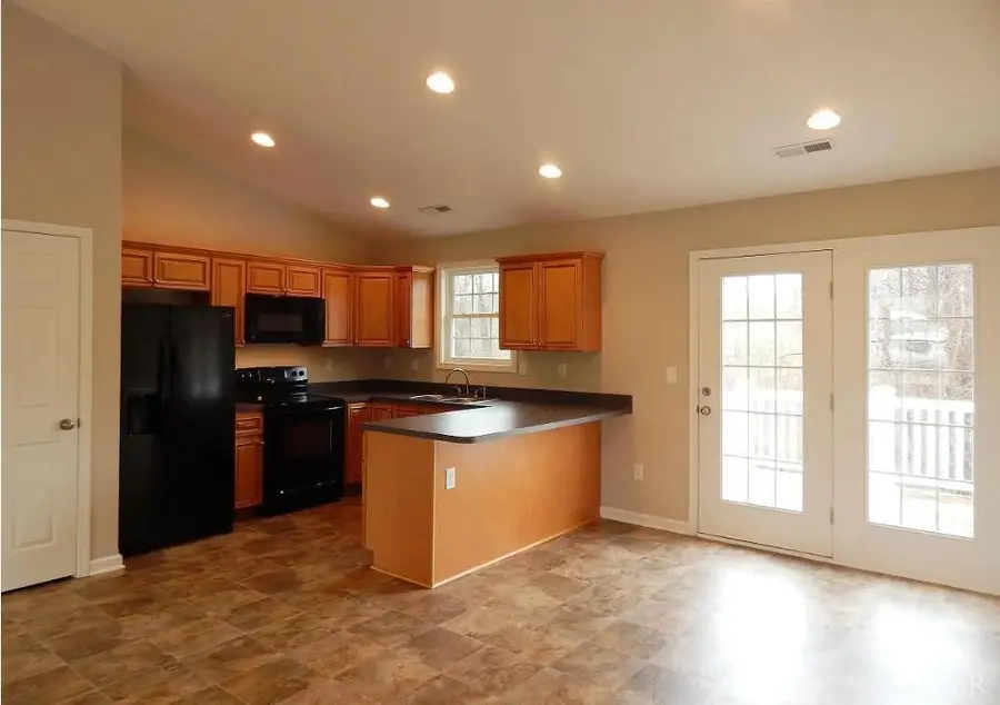 289 Todd Lane, Madison Heights, VA 24572 - Image #2