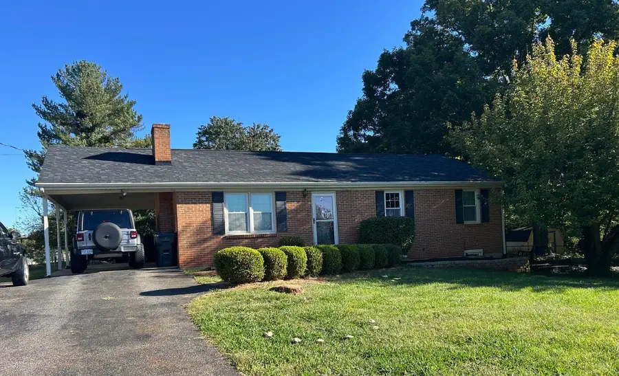 327 Dixie Airport, Madison Heights, VA 24572 - Image #2