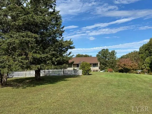 827 Wolf Creek Lane, Appomattox, VA 24522 - Image #3