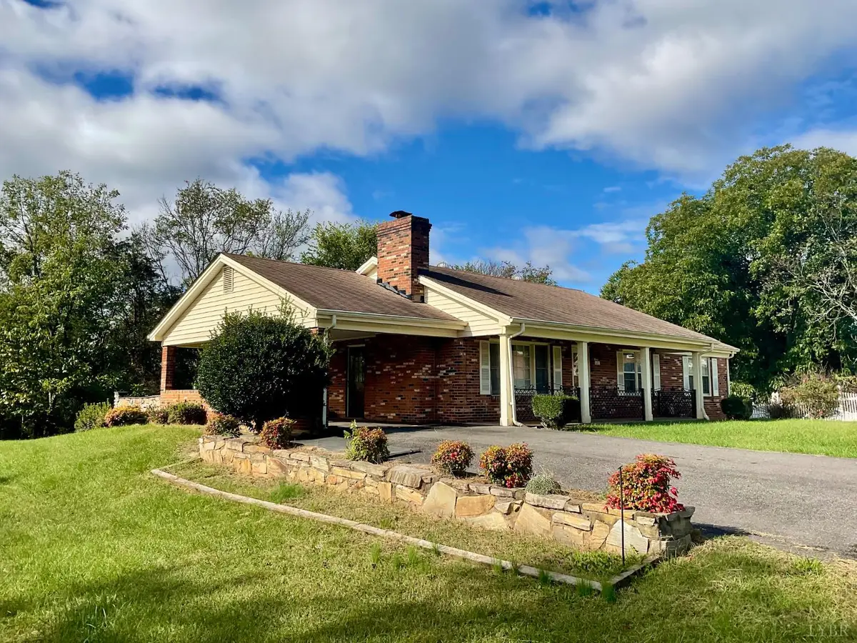 121 Crestwood Drive, Madison Heights, VA 24572 - Image #1