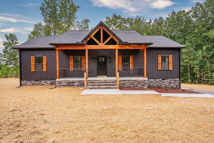 594 Community Road, Dillwyn, VA 23936 - Image #3