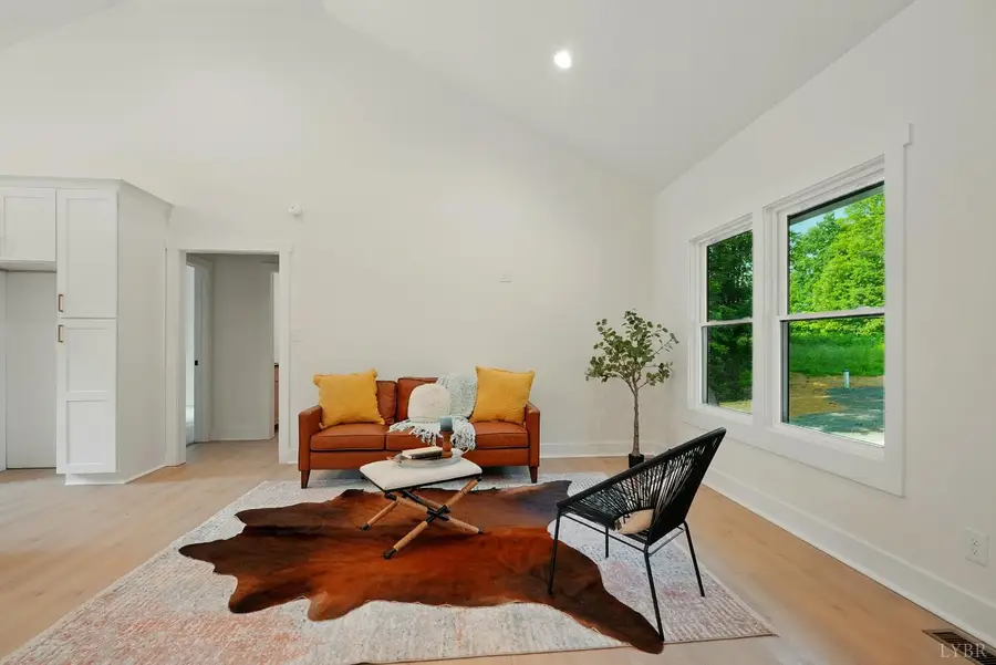 162 Dillon Cabin Rd, Moneta, VA 24121 - Image #3