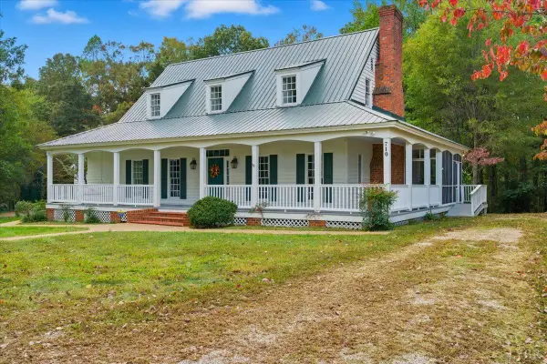 710 S Main Street, Gretna, VA 24557