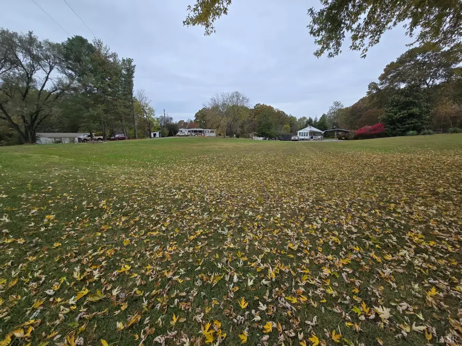 1047 Calliope Court, Bedford, VA 24523 - Image #3