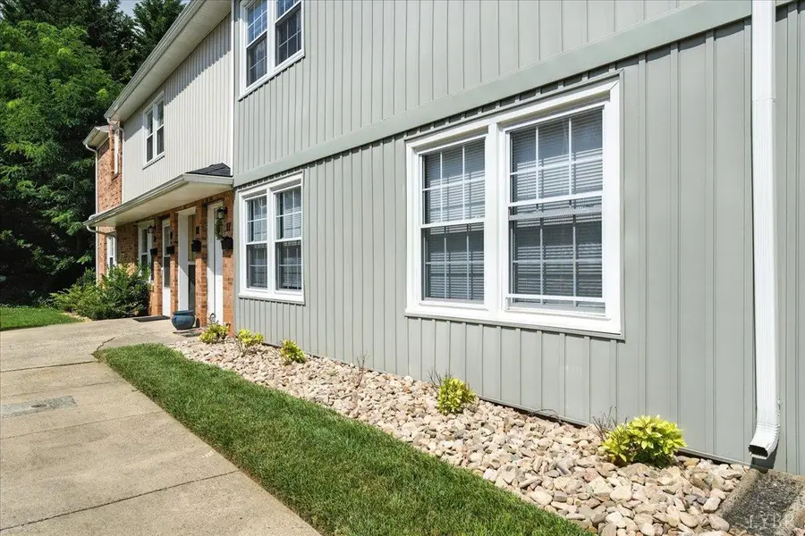 3501 Fort Avenue #17-18, Lynchburg, VA 24501 - Image #2