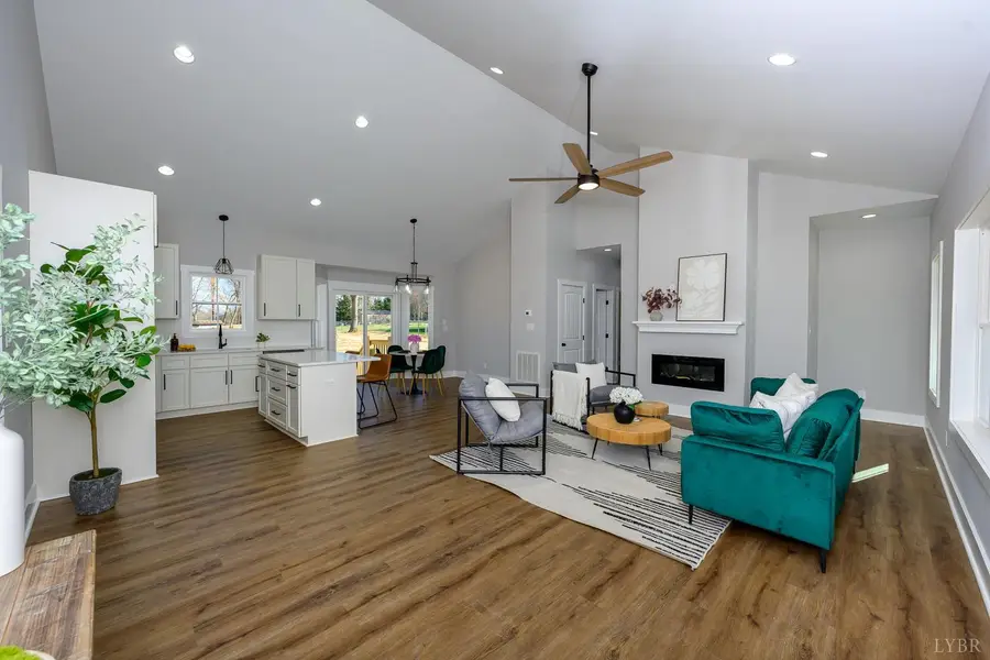 2249 Lipscomb Road, Moneta, VA 24121 - Image #2