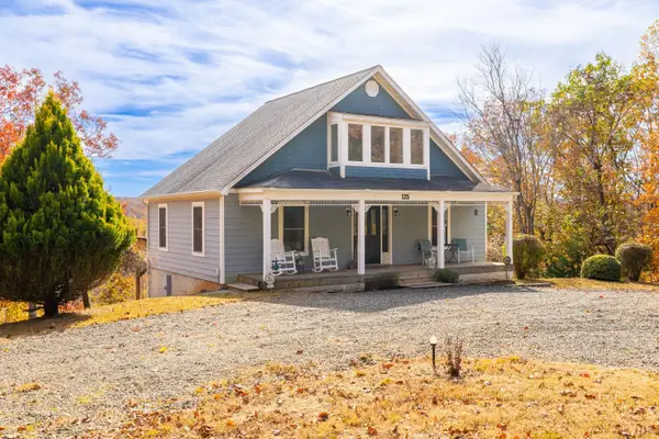 125 River Breeze Court, Howardsville, VA 24562