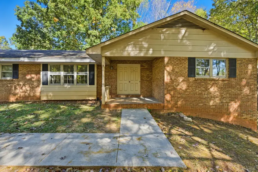 1900 Twin Lake Drive, Bedford, VA 24523 - Image #2