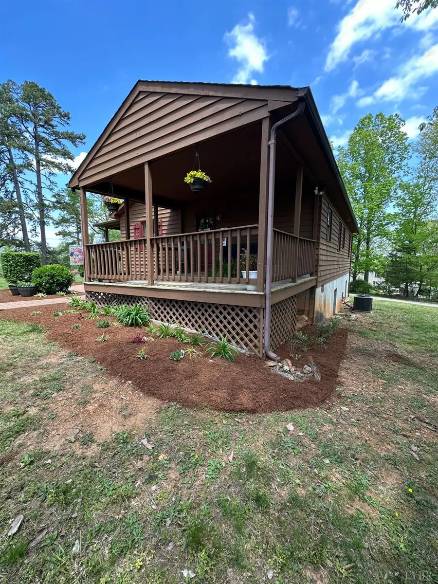 1524 Austins Road, Gladstone, VA 24553 - Image #3