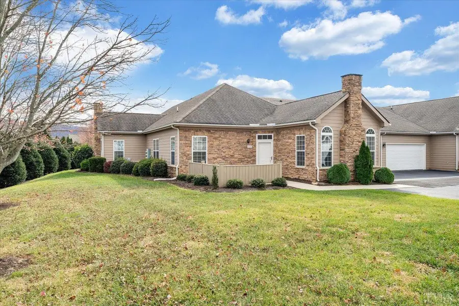 5534 Orchard Villas Circle, Roanoke, VA 24019 - Image #2