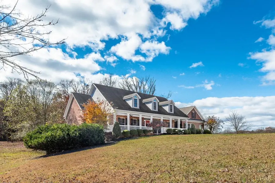 1422 Hidden Oaks Lane, Bedford, VA 24523 - Image #2