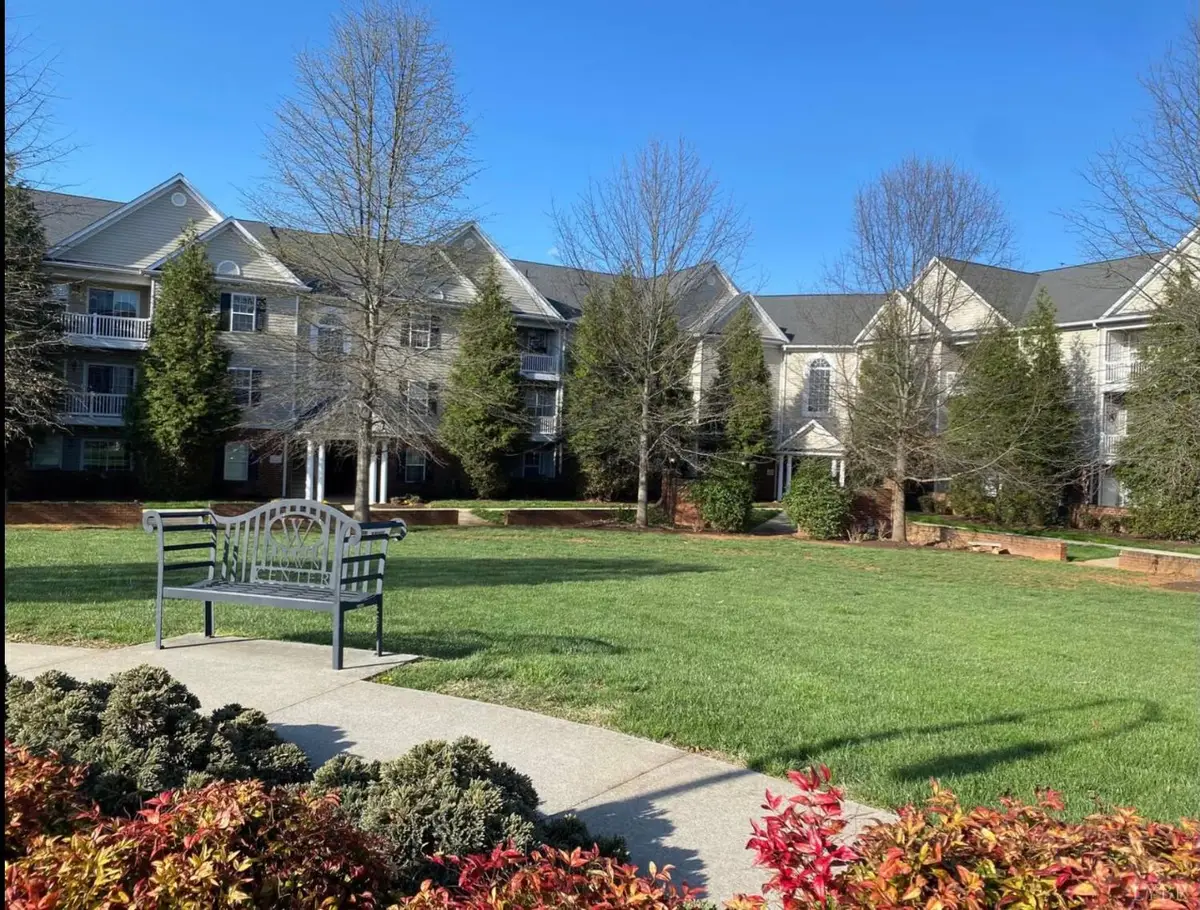 623 Wyndhurst Drive #305, Lynchburg, VA 24502 - Image #1